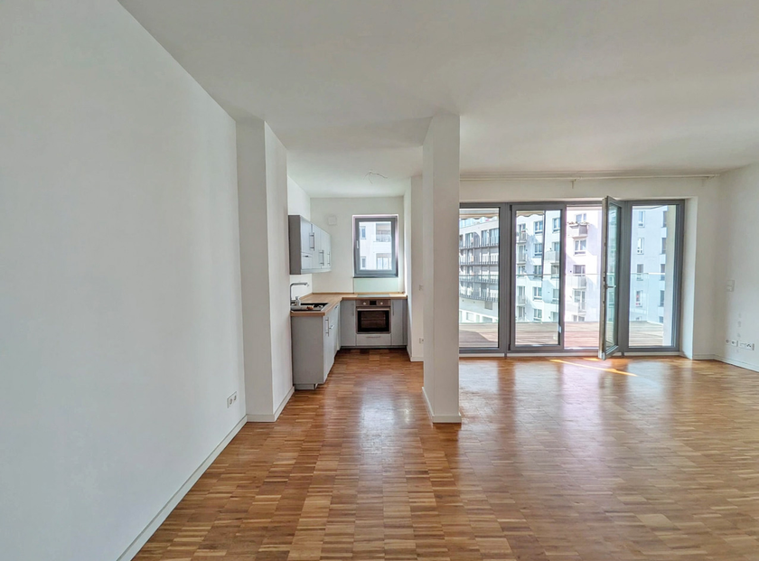 Geräumiges Wohnzimmer