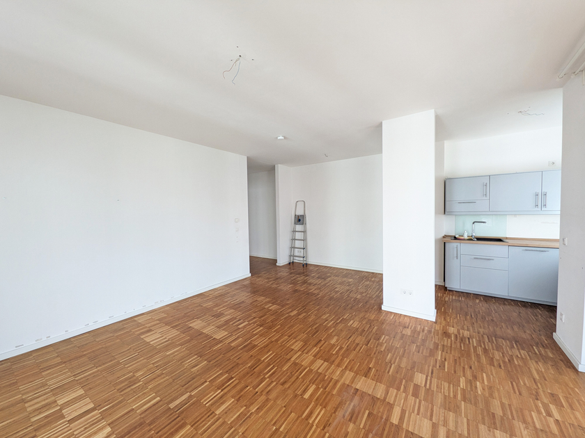 Geräumiges Wohnzimmer